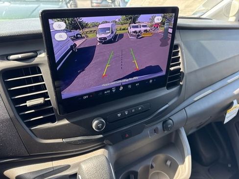 New 2025 Ford Transit 250 148 Medium Roof image 12