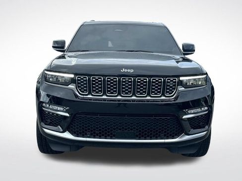 Used 2025 Jeep Grand Cherokee Summit AWD/4WD image 10