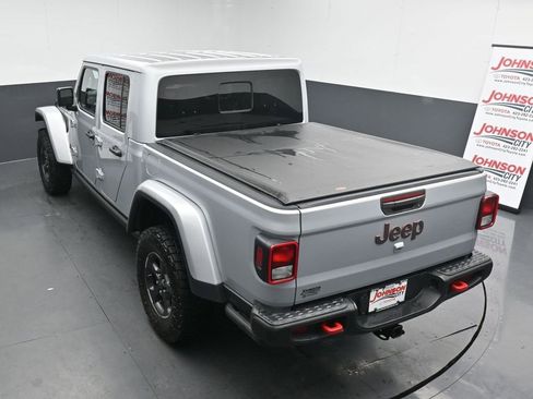 Used 2023 Jeep Gladiator Rubicon w/ Cold Weather Group image 28