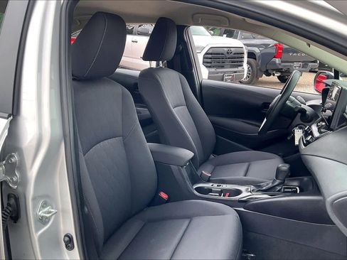 Used 2024 Toyota Corolla LE image 9