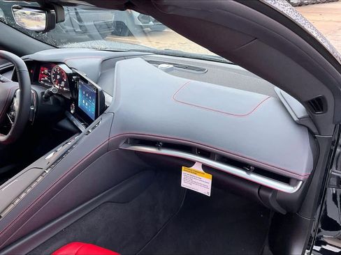 Used 2025 Chevrolet Corvette Z06 image 17