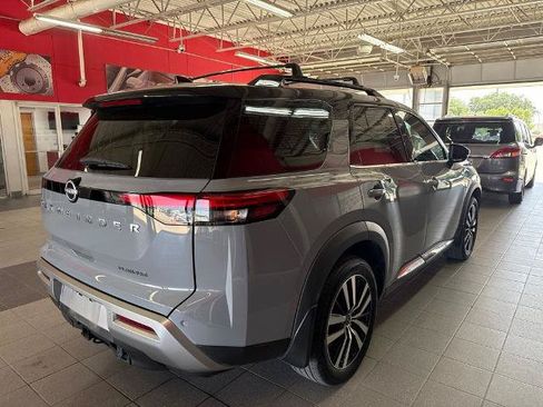Certified 2024 Nissan Pathfinder Platinum w/ Cargo Package FWD image 8