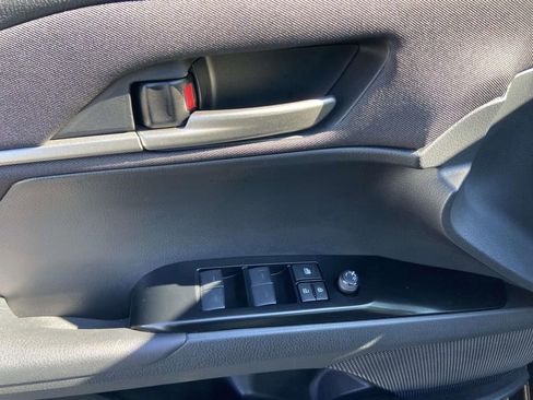 Used 2025 Toyota Camry LE image 11