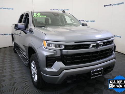 Used 2024 Chevrolet Silverado 1500 RST image 3