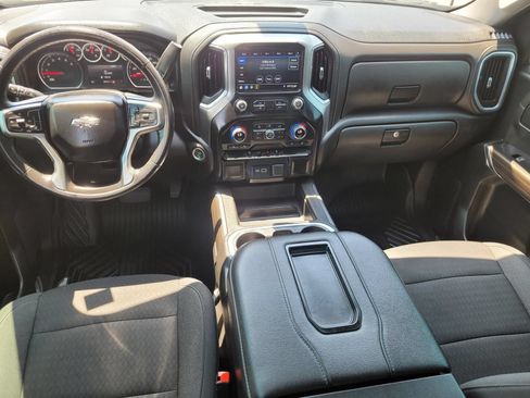 Used 2021 Chevrolet Silverado 1500 LT Trail Boss AWD/4WD image 15