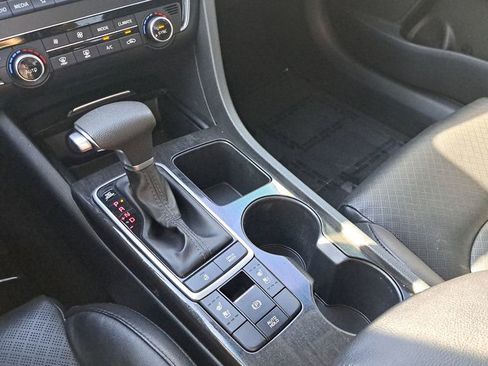 Used 2019 Kia Optima EX w/ EX Premium Package image 18