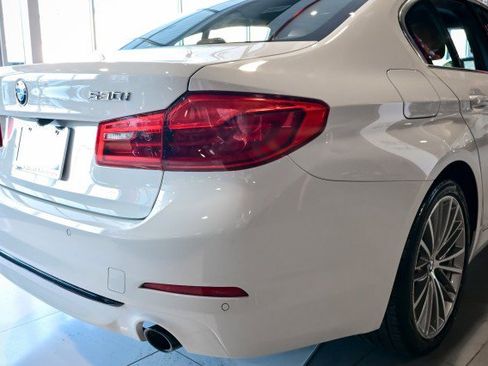 Used 2020 BMW 530i w/ Convenience Package image 11
