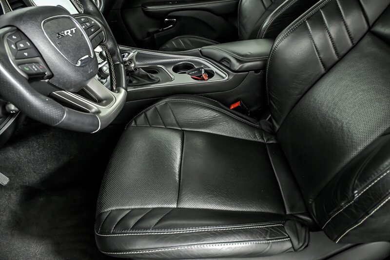 Used 2016 Dodge Challenger SRT Hellcat RWD image 16