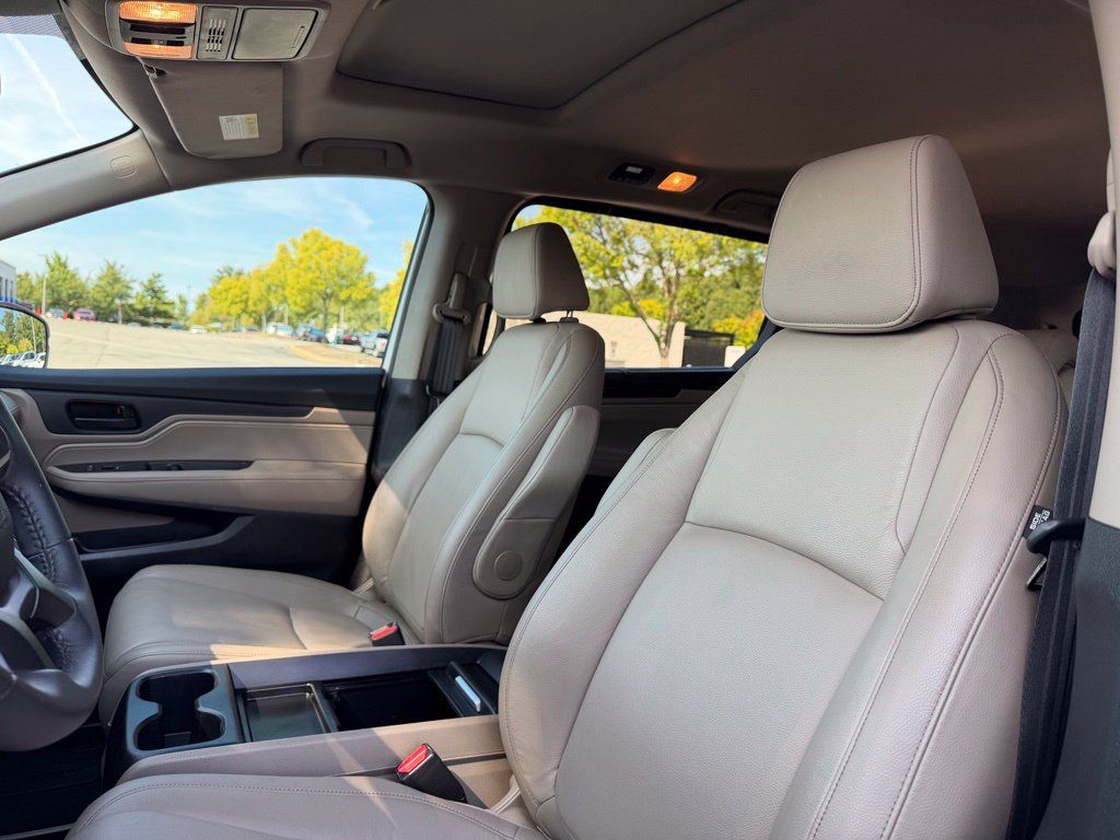 Certified 2024 Honda Odyssey EX-L image 26
