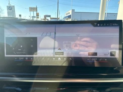 New 2026 BMW X5 xDrive50e w/ Executive Package image 18