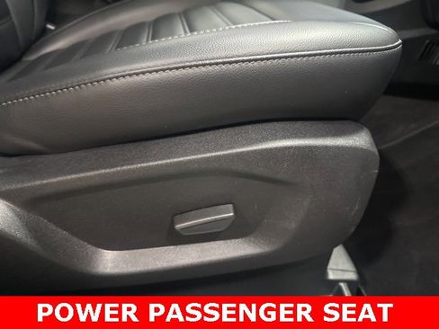 Used 2024 Ford Edge SEL w/ Convenience Package image 13