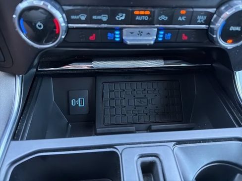 Used 2023 Ford F150 Platinum w/ Equipment Group 701A High AWD/4WD image 19