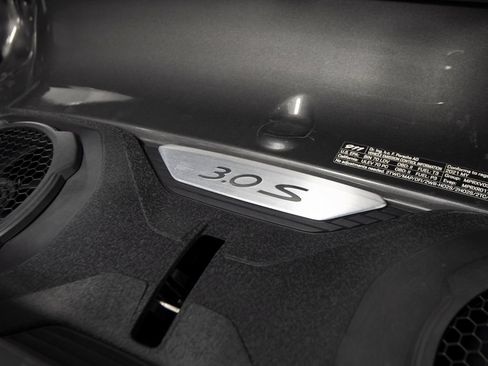 Used 2020 Porsche 911 Carrera 4S AWD/4WD image 41