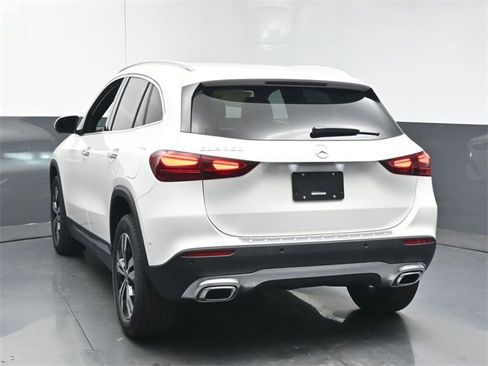 New 2025 Mercedes-Benz GLA 250 image 6