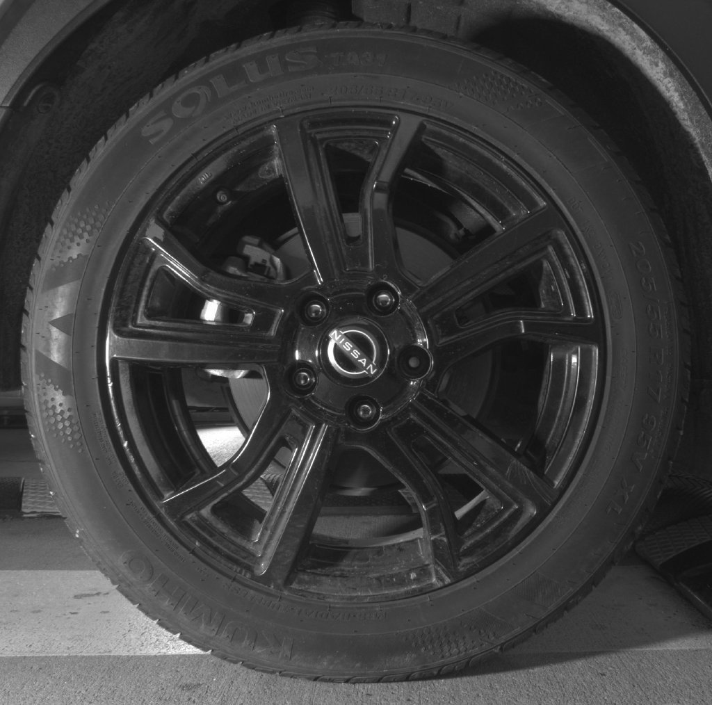 Used 2024 Nissan Kicks SV w/ Interior Electronics Package FWD image 14