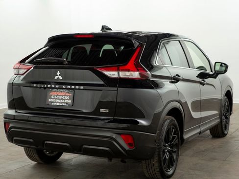 Used 2024 Mitsubishi Eclipse Cross LE image 13