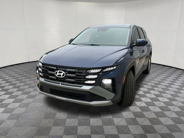 Certified 2025 Hyundai Tucson SE FWD image 4