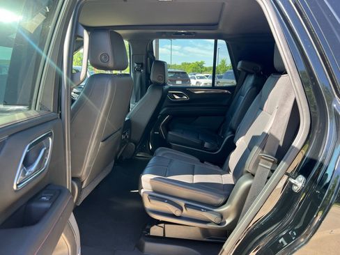 Used 2021 Chevrolet Tahoe RST w/ Luxury Package AWD/4WD image 20