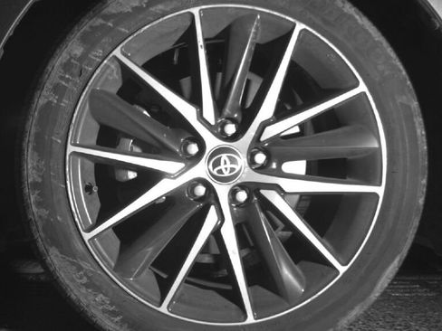 Certified 2023 Toyota Camry SE w/ Cold Weather Package image 36