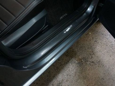 Certified 2023 Volkswagen Jetta SE image 60