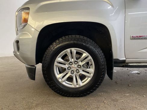 Used 2017 GMC Canyon SLE w/ All Terrain Package image 11