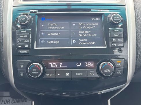 Used 2013 Nissan Altima 3.5 SL w/ Technology Pkg image 25