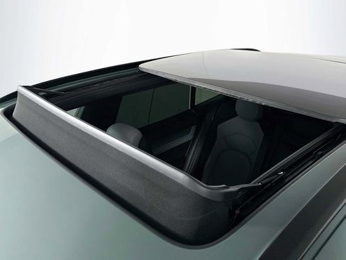 New 2026 Porsche Cayenne Electric AWD/4WD image 21