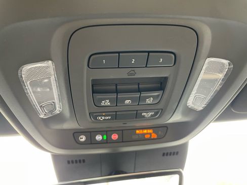 Used 2025 Cadillac CT5 Premium Luxury RWD image 13