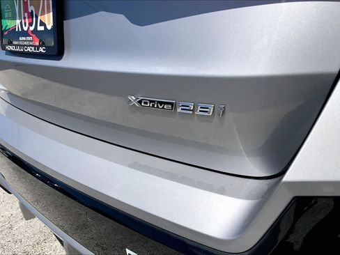 Used 2023 BMW X1 xDrive28i AWD/4WD image 7