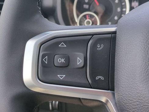 New 2026 RAM 2500 Big Horn AWD/4WD image 19