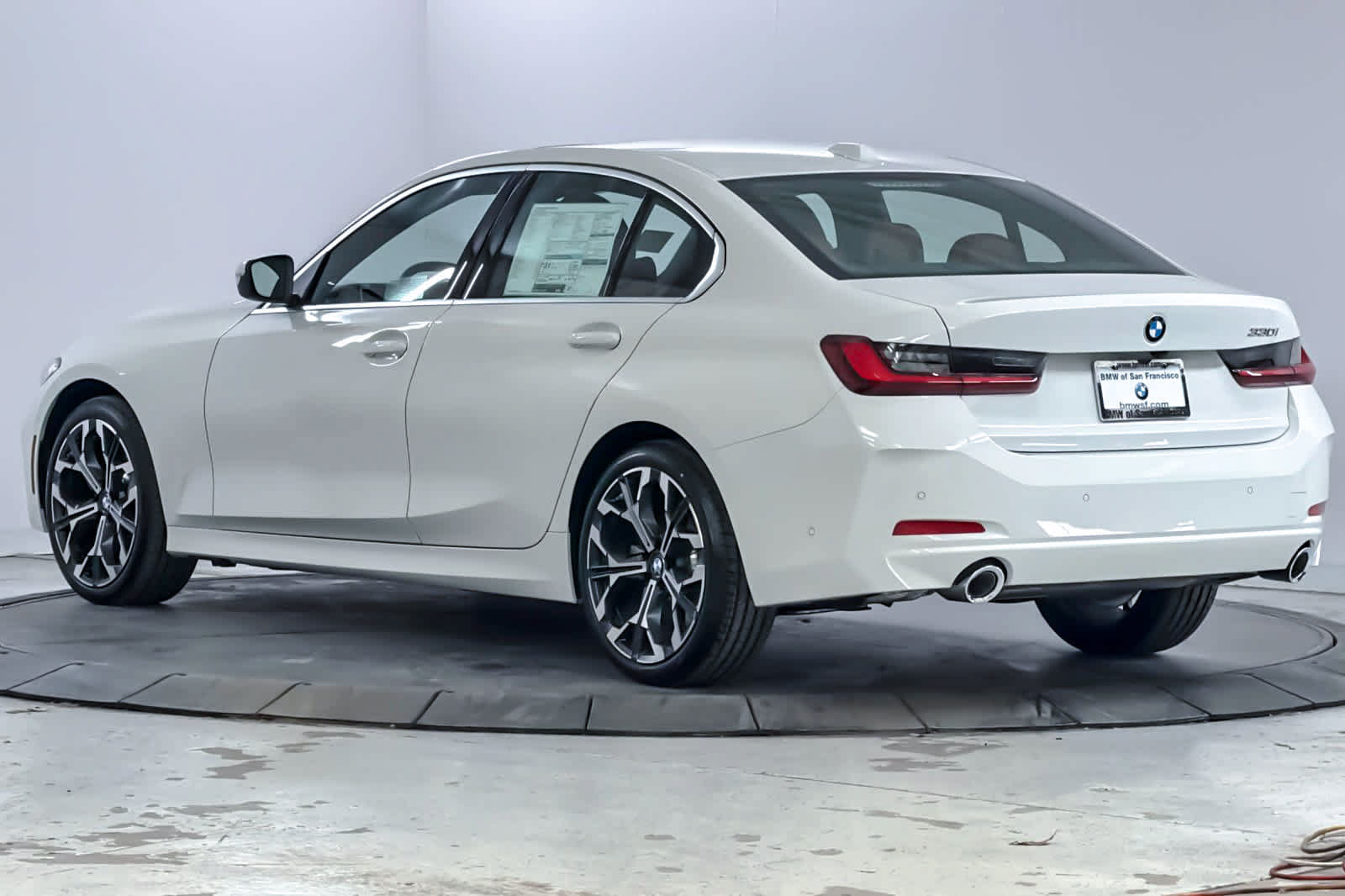 Used 2026 BMW 330i Sedan RWD image 6