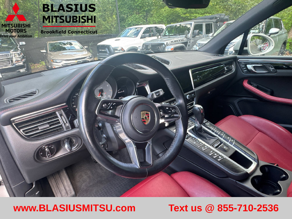 Used 2021 Porsche Macan S AWD/4WD image 19