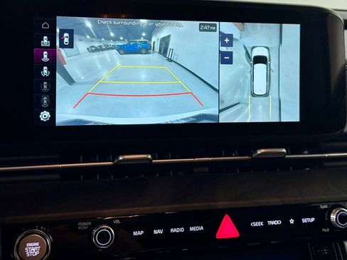 Used 2023 Kia Carnival SX image 5