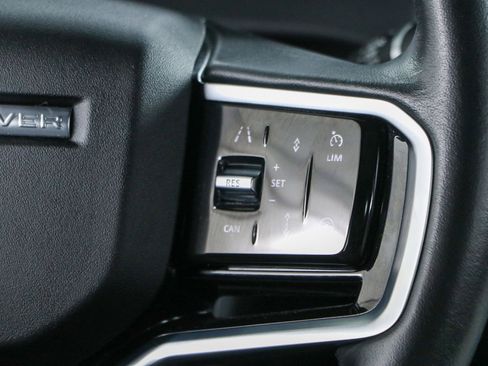 Used 2023 Land Rover Range Rover Evoque S image 14