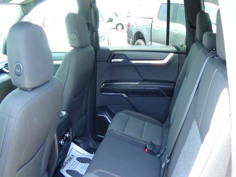 Used 2025 GMC Acadia Elevation FWD image 13