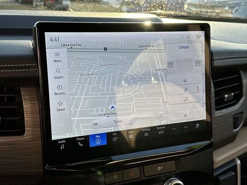 Used 2023 Ford Expedition Limited image 13