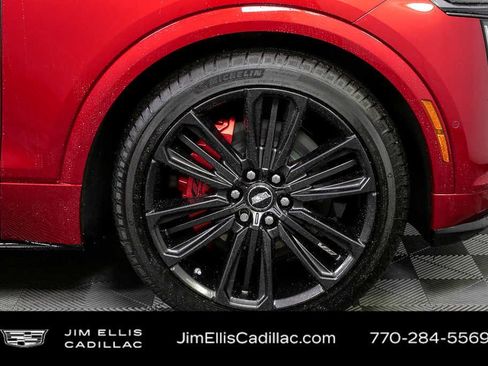 Used 2026 Cadillac Lyriq V AWD/4WD image 39