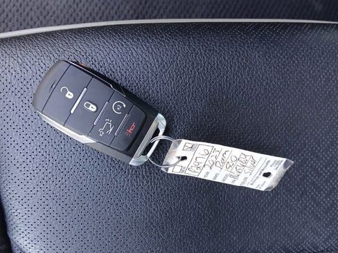 Used 2023 RAM 1500 Laramie AWD/4WD image 45