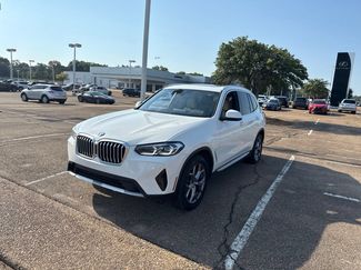 Used 2023 BMW X3 xDrive30i w/ Premium Package w/ZPA AWD/4WD video 1