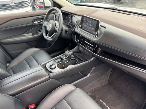 Used 2023 Nissan Rogue SL image 20