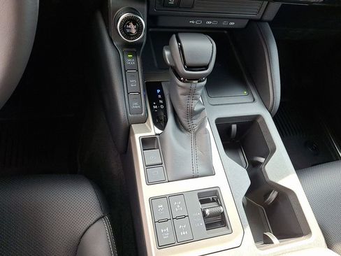 New 2026 Toyota Land Cruiser AWD/4WD image 17