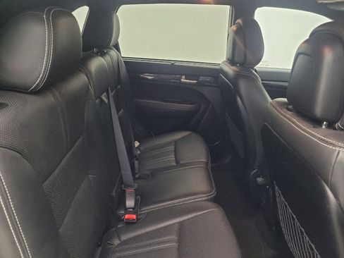 Used 2014 Kia Sorento SX w/ 3rd Row Package AWD/4WD image 18