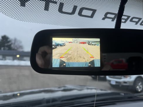 Used 2016 Ford F250 XLT w/ XLT Premium Package image 16