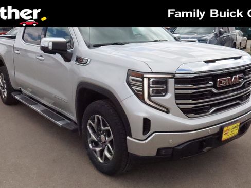 Certified 2022 GMC Sierra 1500 SLT w/ SLT Premium Plus Package AWD/4WD image 1
