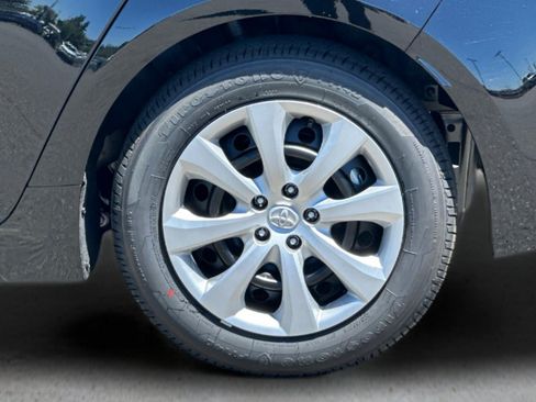 New 2026 Toyota Corolla LE FWD image 30