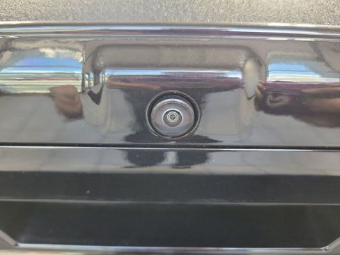 Used 2023 Ford F150 Lariat w/ Equipment Group 502A High AWD/4WD image 11