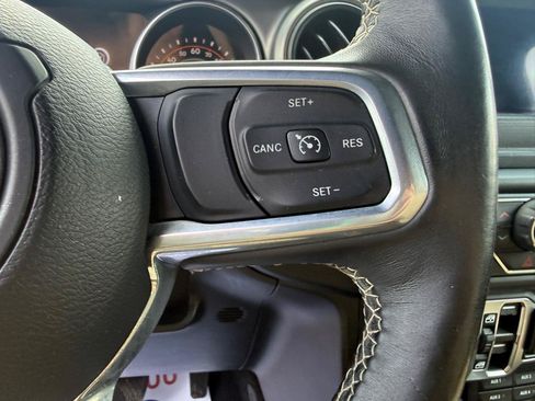 Used 2020 Jeep Gladiator Sport w/ Quick Order Package 24S AWD/4WD image 19