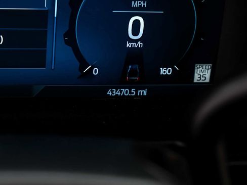 Used 2023 Ford F250 Platinum image 20