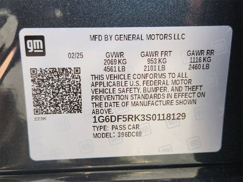 New 2025 Cadillac CT4 Premium Luxury image 18