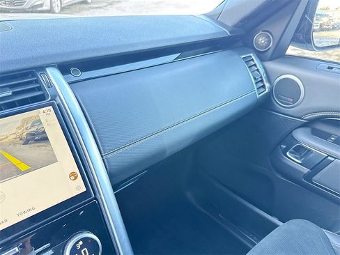 Used 2023 Land Rover Discovery S R-Dynamic image 22